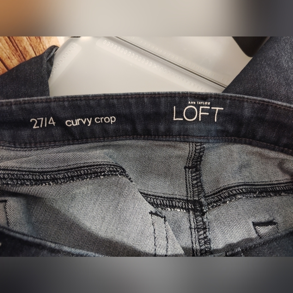 LOFT Curvy Cropped Women's Jeans Size 27! NWOT - Picture 4 of 4